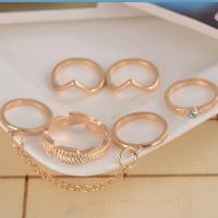 ราคา แหวนใส่นิ้วรูปใบไม้และแหวนกางเขนแบบพังค์สายโซ่สีเงินสีทองจี้ห้อยคอเก๋ไก๋แหวนเพชรทันสมัย (17414063615)