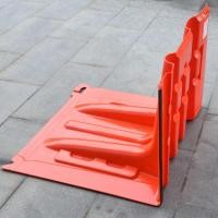 ราคา 50 ซม สีแดง บล็อกน้ำ บล็อกน้ำที่สามารถเชื่อมต่อกันได้ บล็อกน้ำแบบพกพา บล็อกน้ำสีแดง การป้องกันน้ำท่วม ไม่เป็นสนิม (21723639687)