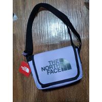 ราคา กระเป๋าสะพายข้าง กระเป๋าสำหรับผู้หญิง เเละ ผู้ชาย กระเป๋าTHE NORTH Face กระเป๋ากันน้ำได้ มีลายสี ขนาดกระเป๋า 8นิ้ว The North Face Bag for man and woman กระเป๋ากันน้ำได้อย่างดี ขนาด8นิ้ว (21507160588)