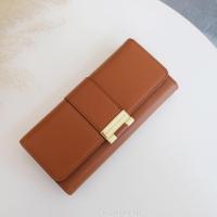 ราคา กระเป๋าสตางค์ยาว3พับ พร้อมส่งในไทย No T 5601 048 แบรนด์แท้Classic Modern (21298821577)