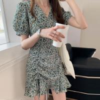ราคา HengShanYuan ชุดเดรสลายดอกไม้แขนพองแบบฝรั่งเศสกระโปรงสีเขียวหางปลาลายดอกเดซี่ขนาดเล็กเชือกรัดเอวใหม่ (13889484462)