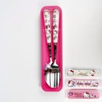 ราคา พร้อมส่ง ชุดช้อนส้อมตะเกียบ ลายการ์ตูน ช้อนส้อมพกพา ช้อนส้อมเด็ก กล่องใส่ช้อน น่ารัก คิตตี้ โดเรมอน Spoon fork Cutlery set (10495758792)