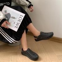 ราคา พร้อมส่ง รองเท้าแตะรัดส้นผู้ชาย แฟชั่น สไตล์โรมัน เย็นสบาย รองเท้าชายหาด ลำลอง ฤดูร้อน กันลื่น นำเข้าราคาถูก C 011 (21762770066)