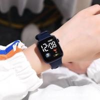 ราคา นาฬิกากําไลแฟชั่นสำหรับนักเรียนคู่หน้าจอสัมผัสแบบดิจิตอลสี่เหลี่ยมกันน้ำนาฬิกาข้อมือ LED อิเล็กทรอนิกส์ใหม่ (20362887372)