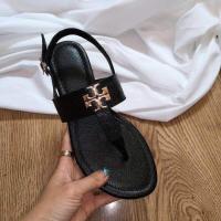 ราคา TORY BURCH รองเท้าแตะสำหรับผู้หญิงฤดูร้อนแบน herringbone รองเท้าแตะ 2023 ใหม่ยุโรป และอเมริกันรองเท้าแตะสไตล์อเมริกันเรียบง่ายอเนกประสงค์รองเท้ HOT 11 3 (20829372152)