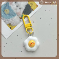 ราคา Warm Light พวงกุญแจน่ารักรูปไข่ตุ๋นสำหรับเด็กพวงกุญแจน่ารักพวงกุญแจการ์ตูนน่ารักจำลองอาหารพวงกุญแจสำหรับเด็กของขวัญส่งเสริมการขาย (21599240894)