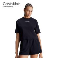 ราคา CALVIN KLEIN เสื้อยืดแขนสั้นผู้หญิง Cropped Gym T Shirt ทรง Relaxed รุ่น 4WS4K234 001 สีดำ (21448987910)