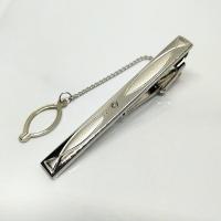 ราคา พร้อมส่ง คลิปหนีบเนคไท ที่หนีบเนคไท สีเงิน (12959419026)