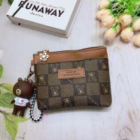 ราคา P312 กระเป๋าสตางค์ กระเป๋าสตางค์ผู้หญิง กระเป๋าสตางค์ใบสั้นซื้อกระเป๋าแถมพวงกุญแจมี3 ซิปใส่เหรียญใส่บัตรได้ค่ะใส่ลื่น กระเป๋าน่ารัก (21423205066)