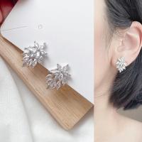 ราคา เจาะ หนีบ ต่างหูหนีบ แนวเพชรcz ติดหู เพชรยาว ใส่ออกงาน ต่างหูหนีบเจ้าสาว งานเพชรสวย ไม่ได้เจาะหู (21577718604)
