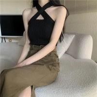 ราคา เสื้อผ้าผู้หญิงสไตล์เผ็ดเซ็กซี่เสื้อท่อนบนเปิดหลังคอเชือกแขวนคอสีชมพูฤดูร้อนเสื้อสายเดี่ยวคล้องคอ (21710968467)