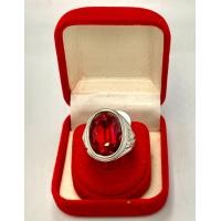 ราคา แหวนเงิน พลอยทับทิมสีแดง ด้านข้างพญาครุฑ ช่วยเสริมบารมี สีแดงเป็นสีประจำวันอาทิตย์ สวมใส่ได้ทุกราศี ช่วยเสริมพลังอำนาจ วาสนา ความสำเร็จ ความมั่งคั่ง ให้แก่ผู้สวมใส่ รับประกันสินค้าดีมีคุณภาพ ใส่แล้วโช