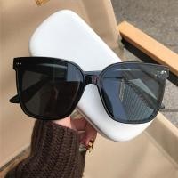 ราคา 2023 Fashion UV400 Sunglasses Women Men Square Sunglasses New Sun Glasses Shades for Women (18453401753)