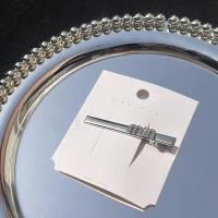 ราคา กิ๊ฟติดผมหรูๆ กิ๊บติดผมโลหะสีเงินหัวใจตัวอักษรประดับเพชรเกาหลีแฟชั่นหน้าม้าคลิปด้านข้างปากเป็ดเครื่องประดับผมเด็กผู้หญิง ACFUNY (21015289975)