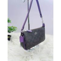 ราคา คล้องมือ มีหลายสี COACH NOLITA 19 IN SIGNATURE CANVAS (20341378917)