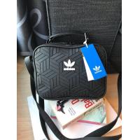 ราคา กระเป๋า สะพาย Adidas Originals 3D Mini Airliner Style Shoulder Bag กระเป๋าสะพายข้าง แนว sport (589604039)