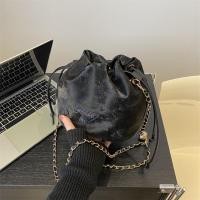 ราคา กระเป๋าสะพายทรงขนมจีบมาใหม่ J39 (21732339818)