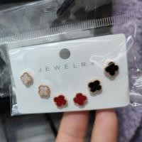 ราคา MIAOYA ชุดต่างหูแฟชั่นเกาหลีแบบสี่ใบโคลเวอร์สีสีทองผู้หญิงอินของขวัญวันเกิดสำหรับนักเรียนที่สวยงาม (21830406538)