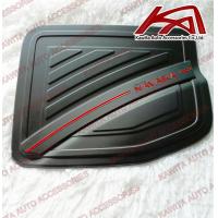 ราคา ครอบฝาถังน้ำมัน NISSAN NAVARA NP300 2014 2019 สำหรับรถ สี่ประตู ตัวสูง เท่านั้น (16543820678)