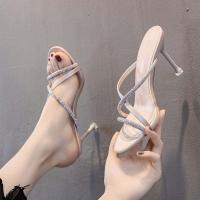 ราคา ส่งเร็วพิเศษ รองเท้า รองเท้าส้นสูง รองเท้าแฟชั่น ส้นเข็ม สายไขว้เพชร สไตล์เกาหลี (16015605102)