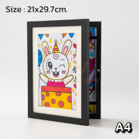 ราคา กรอบรูปกระจก พร้อมสายคล้องด้านหน้า กรอบศิลปะ Art Frame ขนาดA4 กรอบรูปมินิมอล กรอปรูป กรอบรูปไม้ กรอบรูปใส กรอบรูปแต่งบ้าน กรอบรูปตั้งโต๊ะ น่ารัก (21648370885)