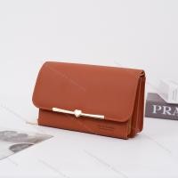 ราคา กระเป๋าสะพายข้าง Forever Young ทรงไอแพด แต่งขอบอะไหล่หัวใจ สวยหรูตรงปก 3743 (15470742376)