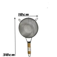 ราคา 3 ขนาด กระชอนก้นลึกด้ามไม้ ขนาด 18 21 25ซม No 648MKK 649MKK 650MKK DT (16495385537)