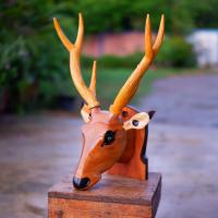 ราคา หัวกวางแกะสลัก หัวกวางไม้สัก แขวนผนังตกแต่งบ้านที่ทำงานร้านค้า งาน handmade (20383019801)