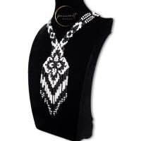 ราคา ครูสาลี่ สร้อยคอลูกปัดมโนราห์ สร้อยคอมโนราห์ พัทลุง ลูกปัดมโนราห์ ร้อยลูกปัดมโนราห์ Hand Made สินค้าทำมือ สีขาวดำ ยาว 24 นิ้ว รหัส S008 (21826442345)