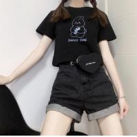 ราคา Shop SP เสื้อยืด เสื้อคอกลม เสื้อสีพื้น เสื้อครอป เอวลอย ลายกระต่าย มี 2 สี สีดำ สีขาว (4634682411)