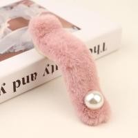 ราคา พร้อมส่ง กิ๊บหนีบผมขนฟูนิ่มปากเป็ดติดมุก กิ๊บงับผม กิ๊บกล้วยหนีบผม กิ๊บหนีบผมเกาหลี กิ๊บติดผม ราคาถูก กิ๊บงับปากฉลาม (17374499603)