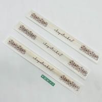 ราคา ตะเกียบอนามัย ตะเกียบไม้ ตะเกียบคู่ ซองกระดาษ 70 คู่ ลายดอกไม้ Chopsticks in paper wrap 70 pairs (21803271953)