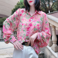 ราคา เสื้อแขนยาวผ้าชีฟองพิมพ์ลายดอกไม้สีชมพูของผู้หญิงเสื้อผ้าแฟชั่นสำหรับผู้หญิงเสื้อลำลองแขนทรงหลวมเสื้อสตรีคอปกใส่ได้กับเสื้อเรโทรทุกชุด (21652431930)