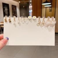 ราคา New Trendy Earrings Gold Fashion Premium Earring Set Classic Gold plated Stud Earrings (21232068354)