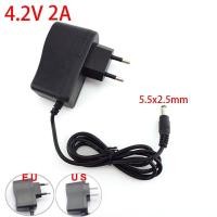 ราคา AC 100 240V DC 4 2V 8 4V 12 6V 16 8 V 1A 1000MA Adapter Power Supply 8 4 12 6 16 8 Vที่ชาร์จแรงดันไฟฟ้าปลั๊กสำหรับ18650แบตเตอรี่ลิเธียม (6087882600)