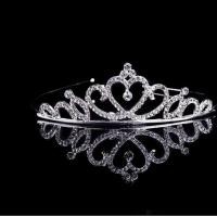 ราคา พร้อมส่ง ที่คาดผม เจ้าหญิงประดับเพชร เครื่องประดับตกแต่งผมคาดผมเด็ก มงกุฎเพชร คาดผมมงกุฎเจ้าหญิง Set N040 (16638874822)