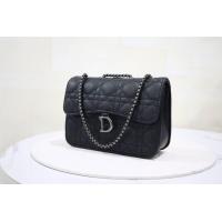 ราคา KD kadinu กระเป๋าแฟชั่นทรงกล่อง กระเป๋าสะพายข้าง สายโซ่ 7 5 นิ้ว H4510 (19350805616)