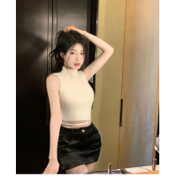 ราคา เสื้อแขนกุดไหมพรมขนฟรุ้งฟริ้ง คอเต่า ดีเทลเว้าหลังแซ่บๆ เซ็กซี่มาก กอไก่ล้านตัว สินค้าพร้อมส่ง 94162 (17807163554)