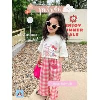 ราคา ชุดเซ็ทเด็กผู้หญิง เสื้อพร้มกางเกงลายการ์ตูน เฮลโลคิดตี้ Hello Kitty เสื้อสีขาว กางเกงแดงลายสกอต สำหรับเด็ก 3 7 ปี (21915029195)
