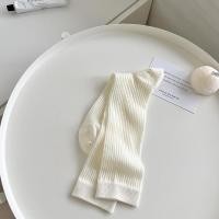 ราคา ถุงเท้าผู้หญิงใหม่แฟชั่นสีทึบลูกเรือถุงเท้าสำหรับผู้หญิงสไตล์ผ้าฝ้ายระบายอากาศสีนีออนสีนีออนยาวเกาหลีถุงเท้าสีขาวสาว (21904381141)