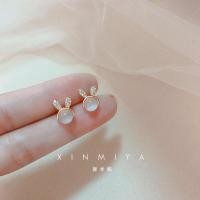 ราคา ต่างหูกระต่ายน้อยน่ารักชุบเงิน925เหมาะสำหรับผู้หญิง (21876456120)