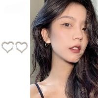 ราคา ต่างหูห่วงกลมรูปหัวใจทรงเรขาคณิตสีทอง14K ประดับดอกไม้แนววินเทจสำหรับผู้หญิงเครื่องประดับอัญมณีหูวงกลมไม่ก่อให้เกิดอาการแพ้ (20423232411)