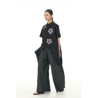 ราคา N E W IN ヤード by C yard Code 68630 Oversize shirt เสื้อคอปกแขนสั้น กระดุมหน้าทั้งแถบ ด้านหน้าปักลายดอกไม้แต่งดีไซน์ชายเสื้อหน้าสั้นหลังยาว ผ้าคอทตอนเนื้อดีใส่สบายดีไซน์เก๋ SIZING อก chest 46 ยาว length