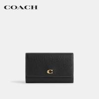 ราคา COACH กระเป๋าสตางค์ผู้หญิงรุ่น Essential Medium Flap Wallet สีดำ CP025 B4 BK (21570034018)