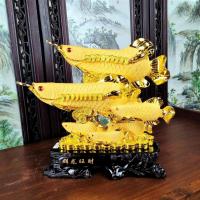 ราคา ปลาอโรวาน่า6ตัว สีทองพ่นทราย บนฐานสีดำ ปลา เป็นสัญลักษณ์ของความมั่งคั่ง และ อุดมสมบูรณ์ ทำธุรกิจใดๆก็สำเร็จ ขนาด 13 นิ้ว (15637862338)