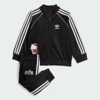 ราคา adidas ไลฟ์สไตล์ ชุดเสื้อและกางเกง adidas Originals x Hello Kitty SST เด็ก สีดำ II0852 (19881737070)