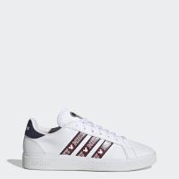 ราคา adidas เทนนิส รองเท้าลำลอง adidas x Disney Grand Court Base 2 0 Lifestyle Court ผู้ชาย สีขาว GV9548 (16829151608)