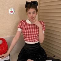 ราคา เสื้อไหมพรมแขนสั้น คอบัว น่ารักลายตาราง2สี 71065 (21470932372)