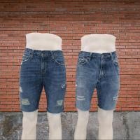 ราคา กางเกงยีนส์3ส่วนแต่งขาด กางเกงยีนส์ขาสั้น ยีนส์3ส่วนชาย หญิง กางเกงยีนส์แต่งขาด PRELOVEDJEANS (21878815903)