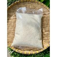 ราคา ข้าวหอมมะลิ ทุ่งกุลาร้อยเอ็ด ข้าวใหม่ต้นฤดู ชาวนาขายเอง ขนาด 5 กิโลกรัม (21933545560)